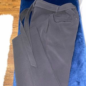 Ann Taylor - Size 0 stylish pants